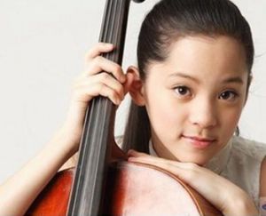 歐陽(yáng)娜娜